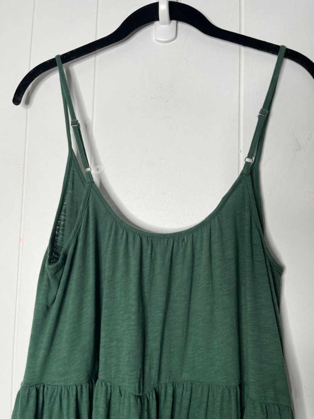 Z Supply Women's Forest Green Knit Maxi Sundress - Sleeveless Tiered Design S - Picture 4 of 10